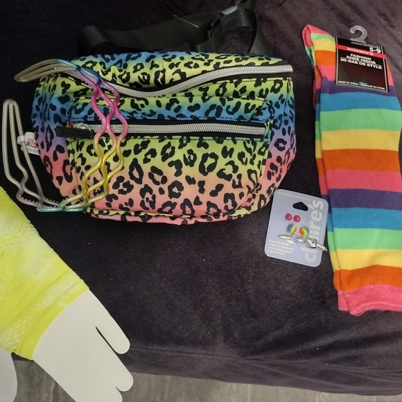 Accessories - Vibrant Leopard Print Fanny Pack